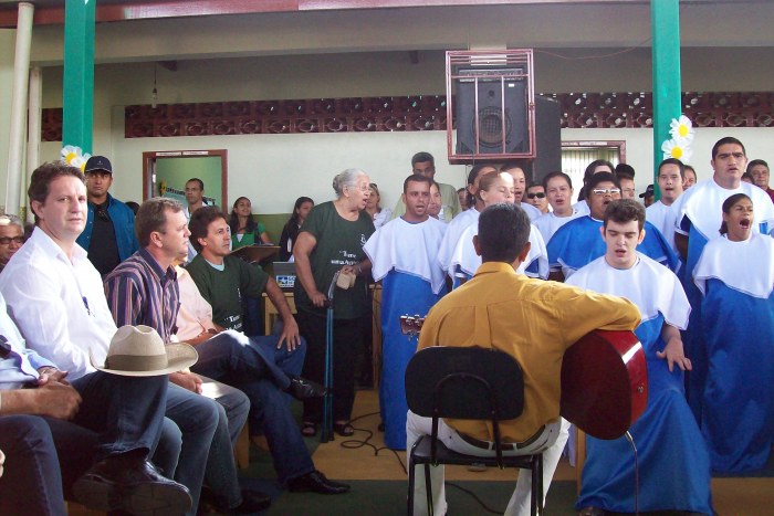 AUTORIDADES PRESTIGIAM ABERTURA DA SEMANA DO EXCEPCIONAL