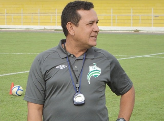 Mais um: diretoria do VEC apresenta hoje o terceiro treinador da temporada