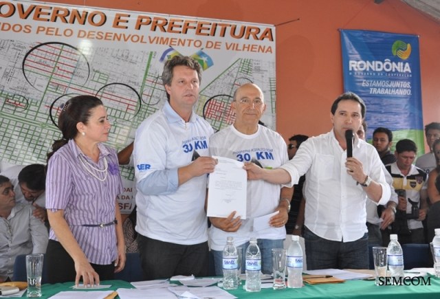 Tentando ficar bem com todos, Confúcio não se envolve na campanha em Vilhena