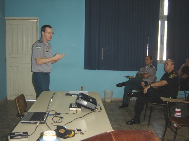Corregedor da Polícia Militar de Rondônia faz visita a batalhão de Vilhena