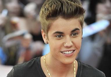 Posar nu: Justin Bieber pode tirar a roupa por R$ 50 milhões