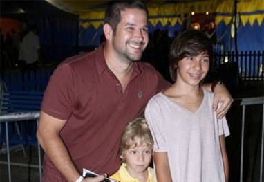 Murilo Benício não deixa os filhos assistirem Avenida Brasil