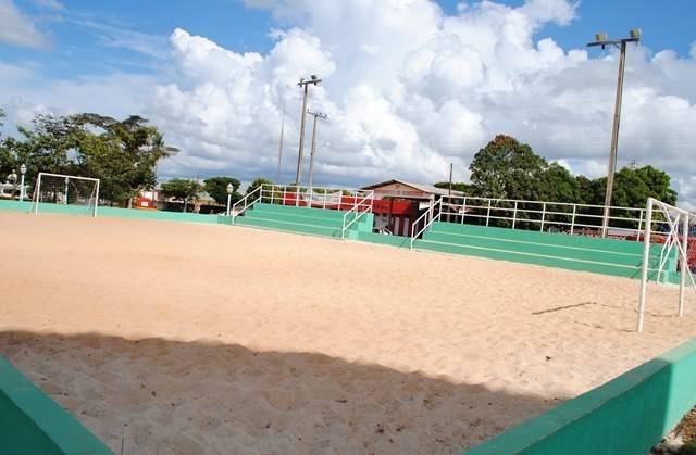 Primeira partida do Aberto de Volei de Areia acontece na noite desta terça-feira