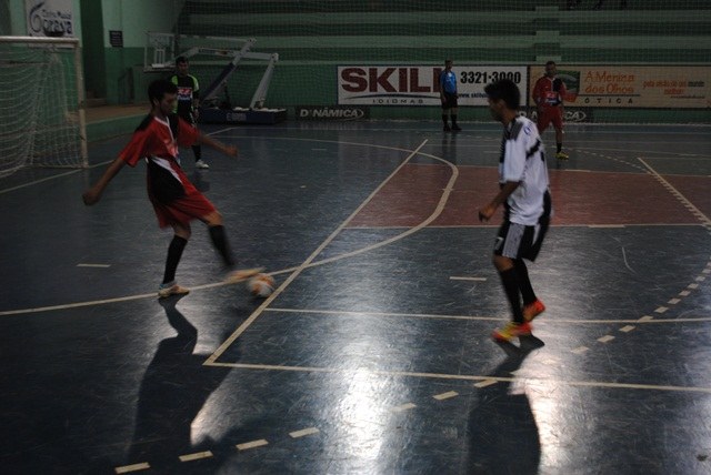 Duas goleadas marcaram início da Copa Cidade de Futsal 