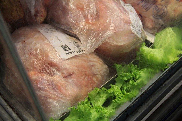 Preço do frango dispara e já provoca prejuízos no comércio de Vilhena