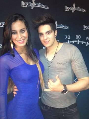 Novo affair? Gata do Paulistão vai a show de Luan Santana e incita boatos de rom