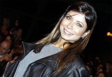 Ana Lima tem problema na Justiça por deixar filho de 7 anos ver a Playboy