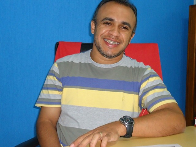 Enfrentando problema de saúde, padre diz: “Às vezes Deus nos faz parar”
