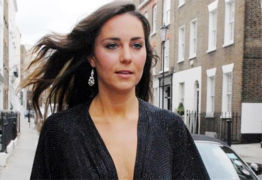 Revista italiana publica mais de 50 fotos de Kate Middleton seminua