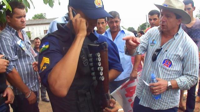 Cassol bate boca com policial que apreendeu caminhão de som; assista vídeo