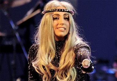 Ex-assessora pede US$ 380 mil à Lady Gaga na Justiça