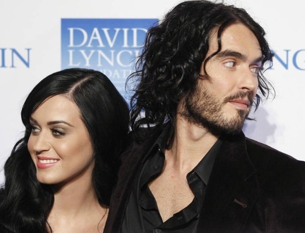 Russell Brand diz que "incompatibilidade" com Katy Perry sucedeu no divórcio