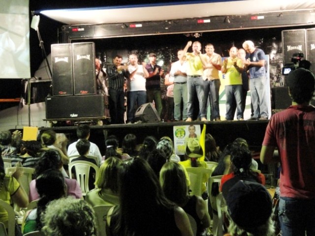 Deputado Luizinho realiza hoje seu primeiro grande comício de campanha